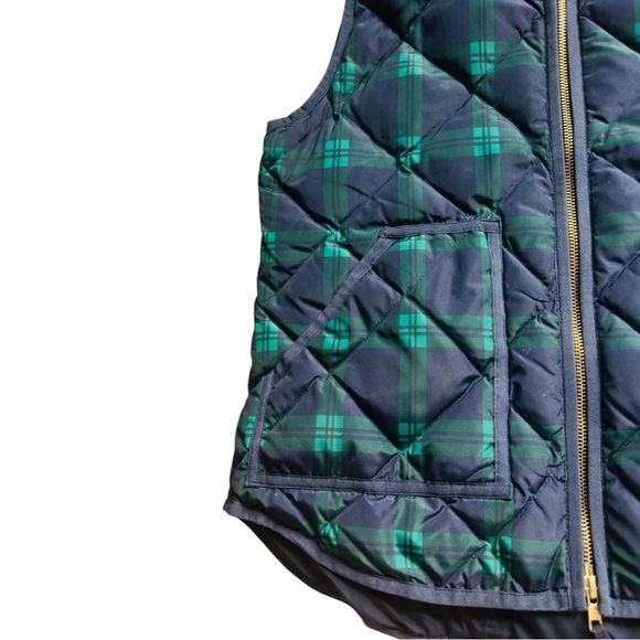 J. Crew Green and Blue Plaid Quilted Vest small - Picture 4 of 4